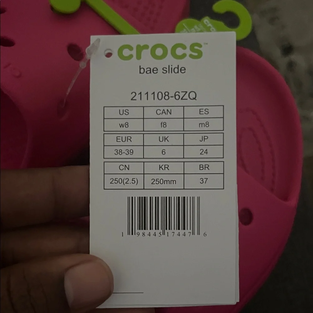 CROCS Women's Vibrant Pink Sandals - Picture 8 of 8
